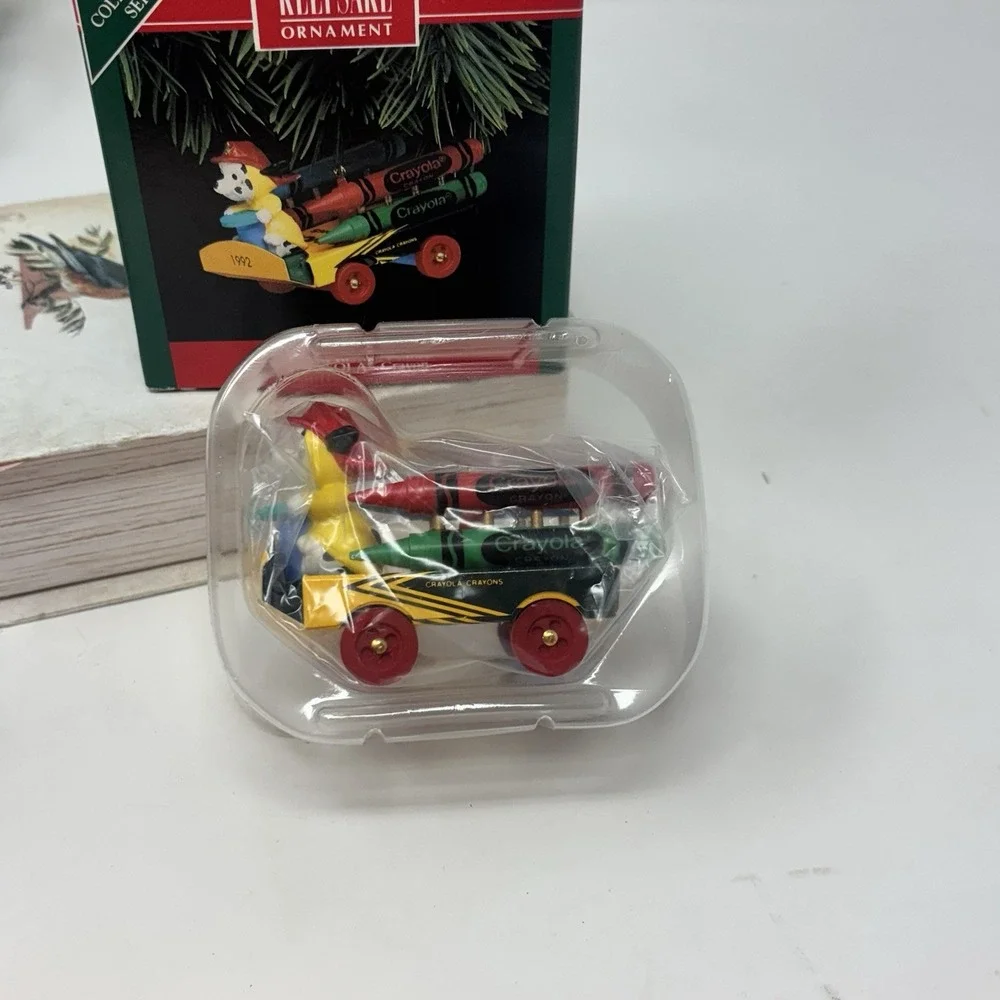 Hallmark Keepsake ornament 1992 Crayola Crayon Bright Blazing Colors Dalmatian 4